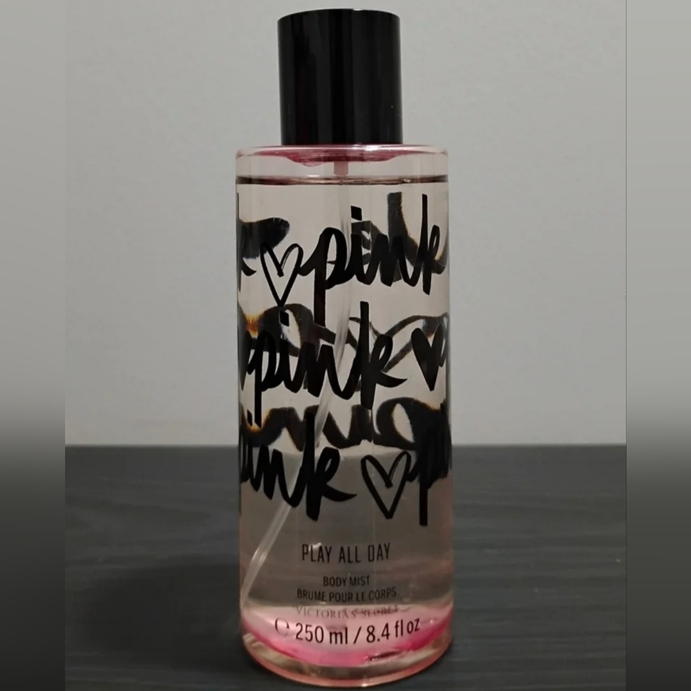 NEW Victoria's Secret PINK Play All Day 8.4 oz. **Limited-edition* *SUPER RARE**